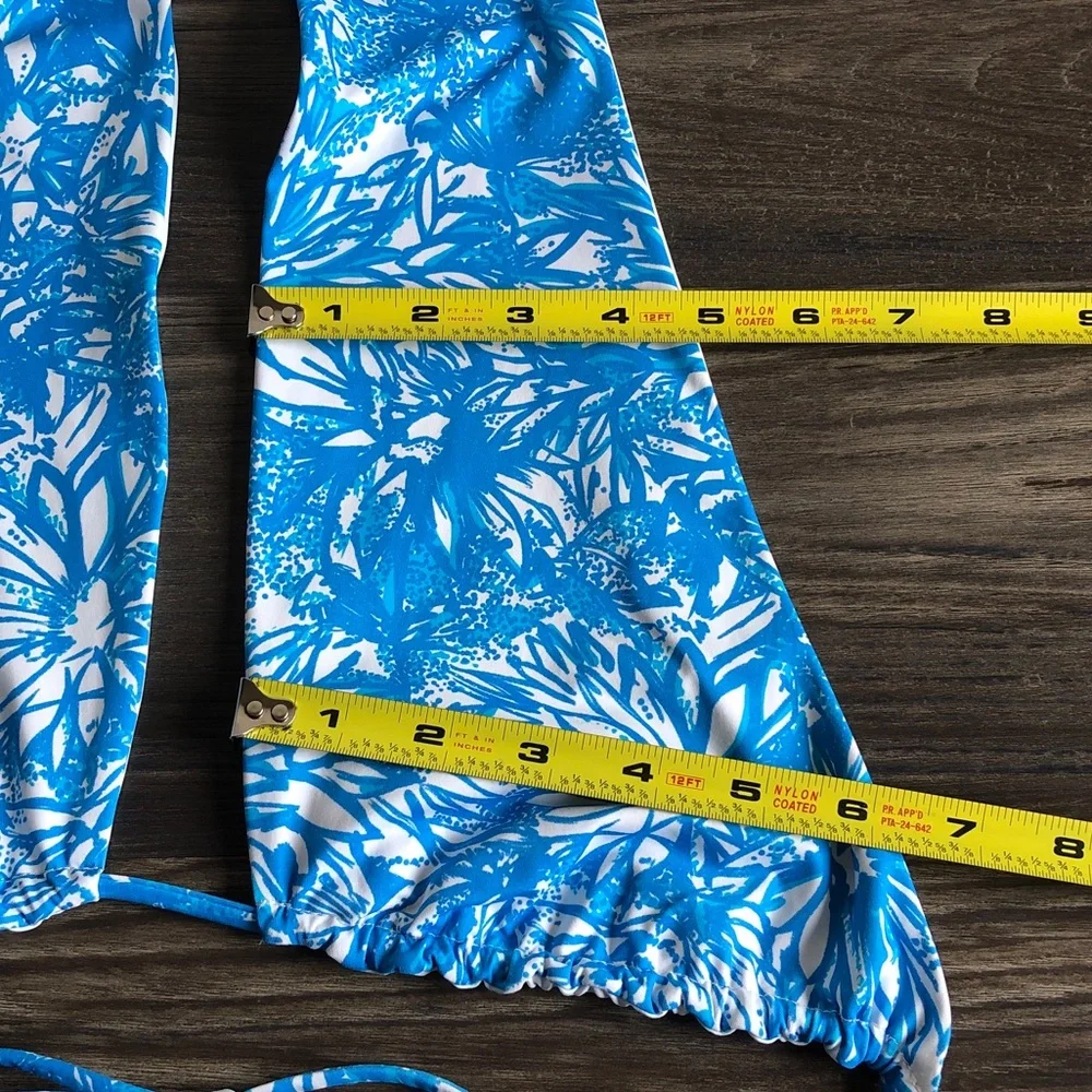 Frankie’s Bikinis Blue Floral Halter Bikini Top Adjustable Wrap Tie Small
